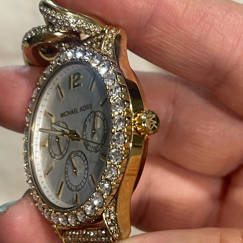 Michael Kors Gold Bracelet Watch - Picture 6 of 11